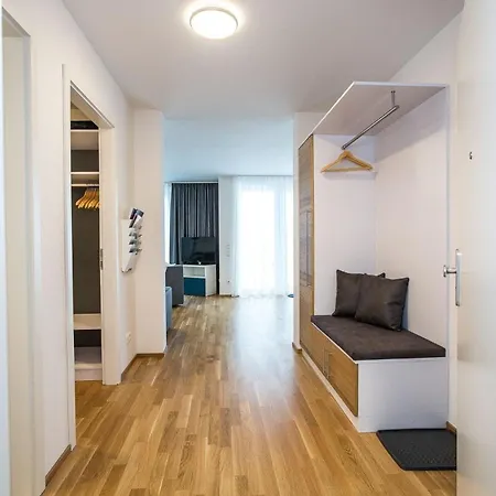 Hochwertige Saentis * פרידריכסהאפן